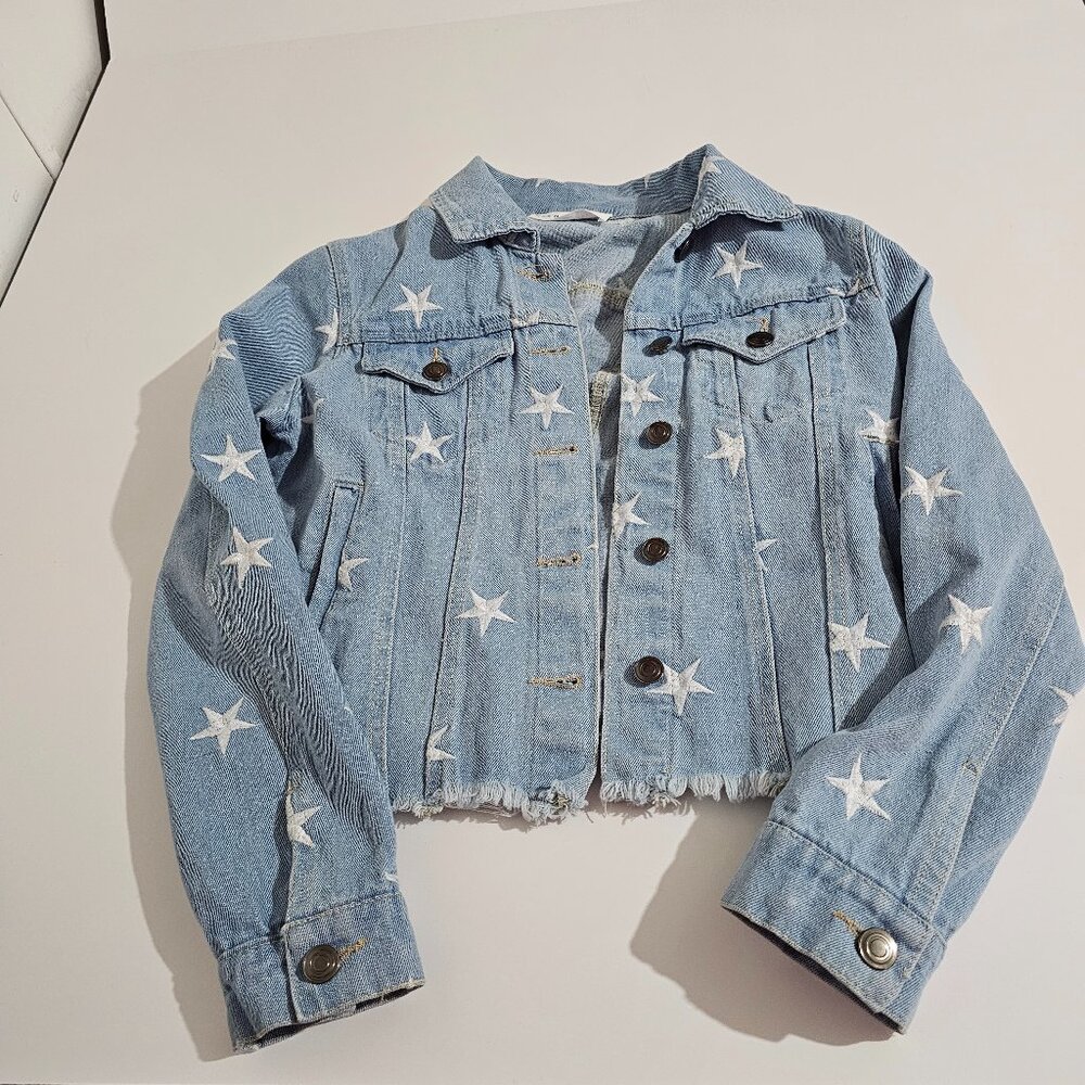 Native Daughters Girls Jean Jacket Size Small, Light Wash , Stars, Raw Hem